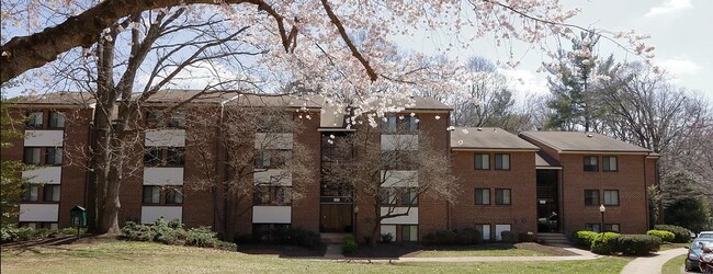 Building Photo - 1405 Northgate Square