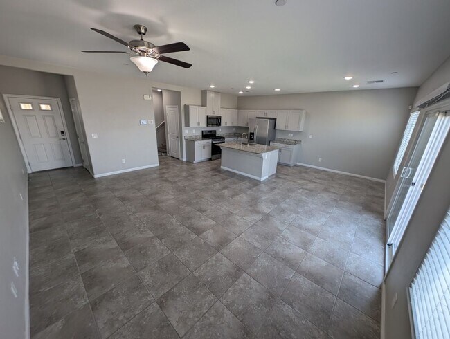 Foto del edificio - 5224 Sunstone Mesa Dr