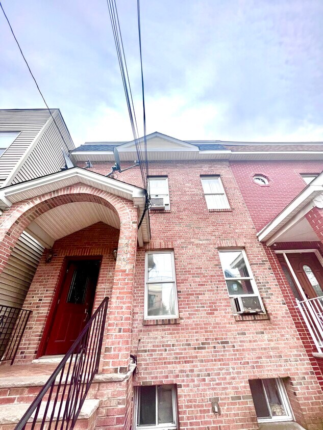 204 Olean Ave Unit 2, Jersey City, NJ 07306 Apartments in Jersey City