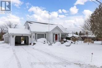 Building Photo - 412 S Pelham Rd