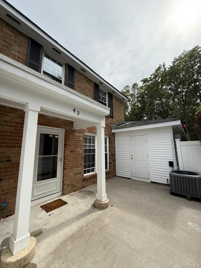 Building Photo - 4 D Independence Ct
