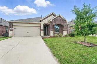 Building Photo - 5411 Montrose Dr