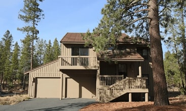 Building Photo - 22 Klamath Ln