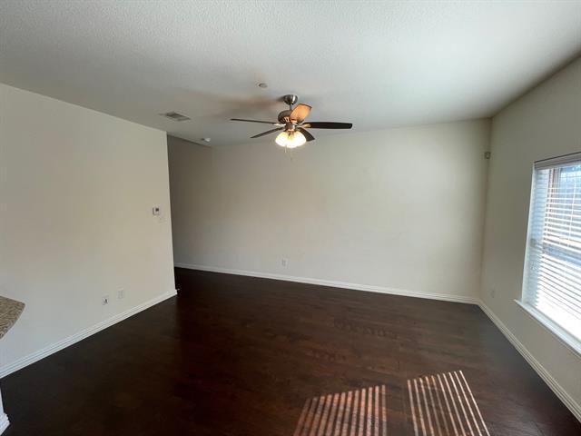 Building Photo - 4776 Bridgewater St