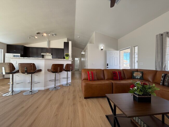 Living Room - 693 W Pacific Ave
