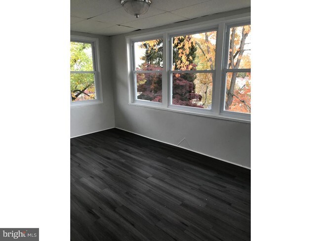 Foto del edificio - 705 Crown St