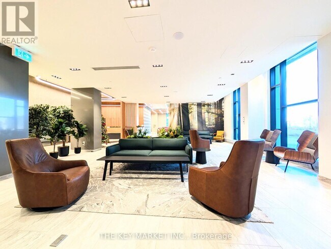 Photo du bâtiment - 2485 Eglinton Ave W