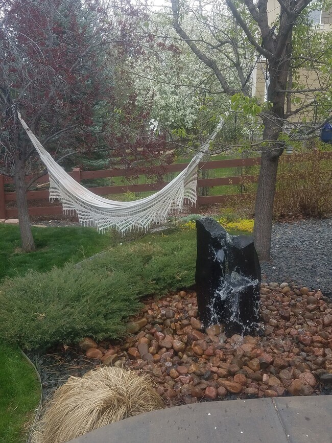 Patio interior - 16909 W 63rd Ln