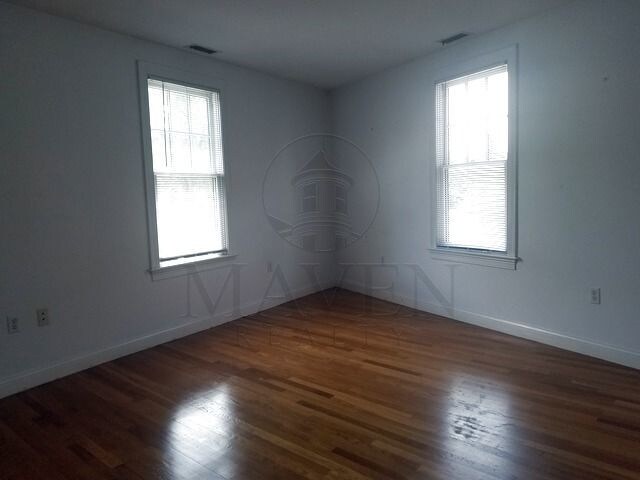 Building Photo - 141 Rindge Ave