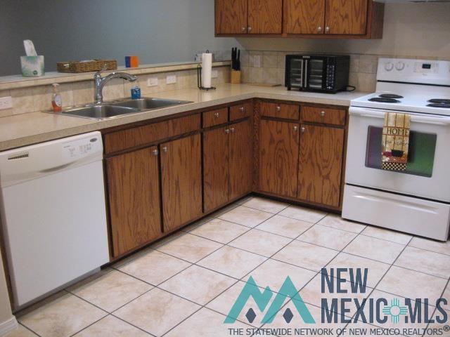 Building Photo - 2541 Fred Daugherty Dr