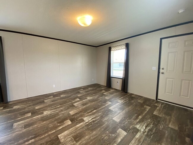 Building Photo - 1040 Anna Ave