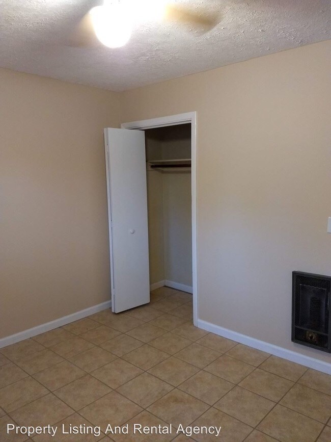 Foto del edificio - 3411 W Walnut St