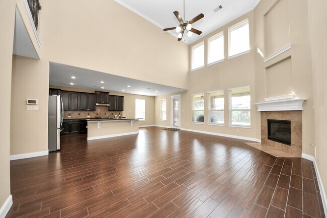 Foto del edificio - 27419 Canyon Reach Dr