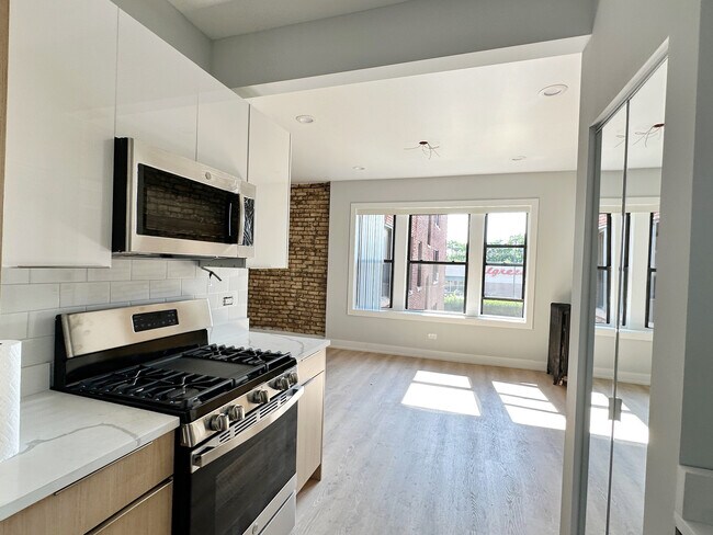 Foto del edificio - 7419 N Clark St