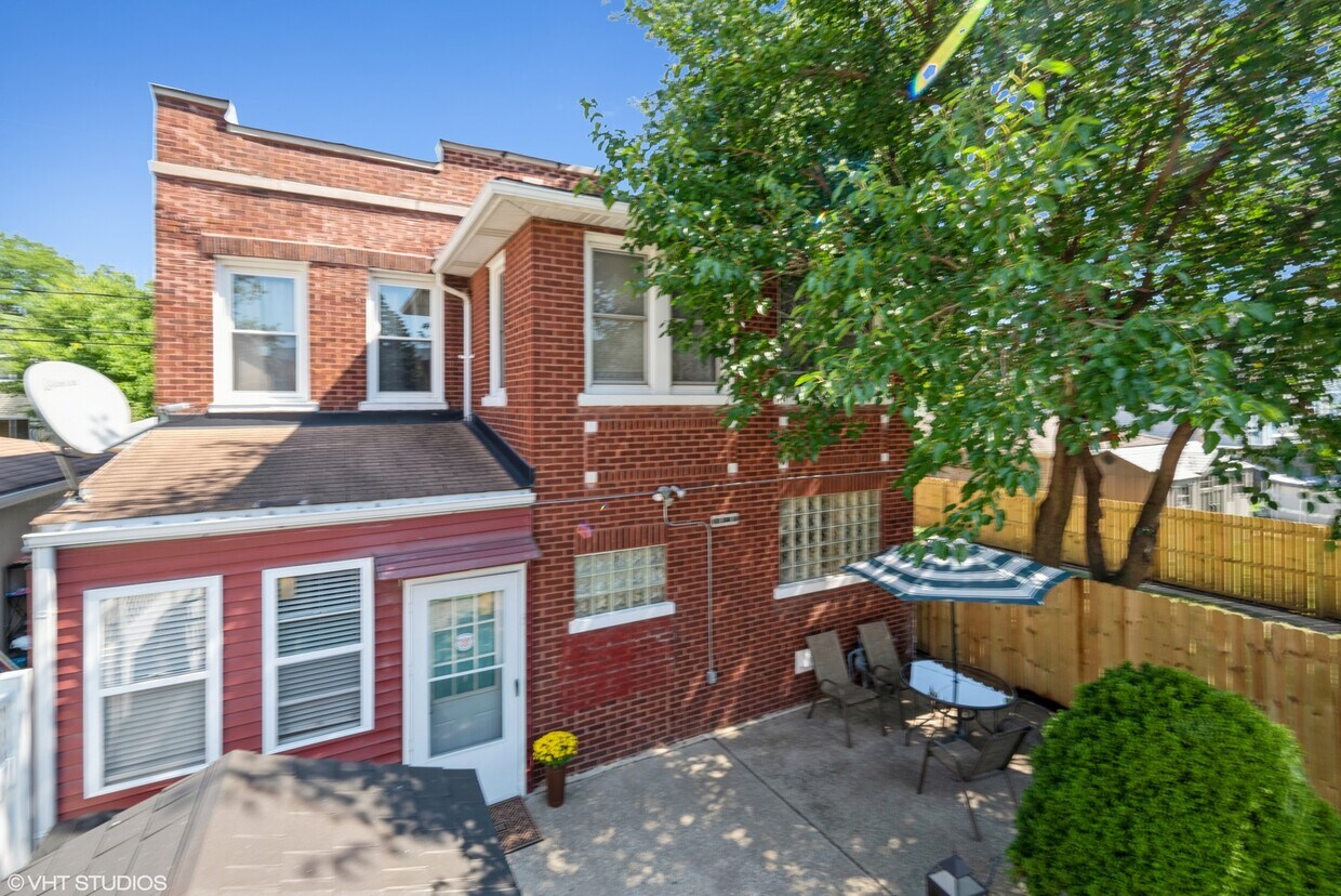 Foto principal - 1309 Maple Ave