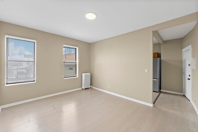 Foto del edificio - 9017 Bergenwood Ave