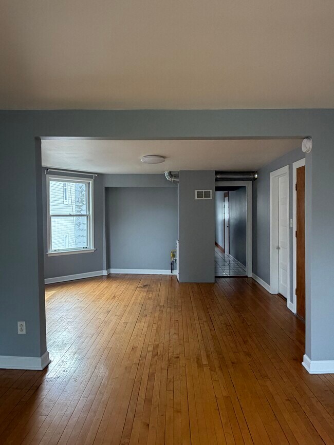 Foto del edificio - 2828 N Christiana Ave