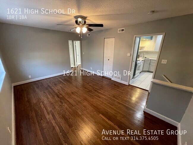 Building Photo - Just Listed! - 1621 High School Dr