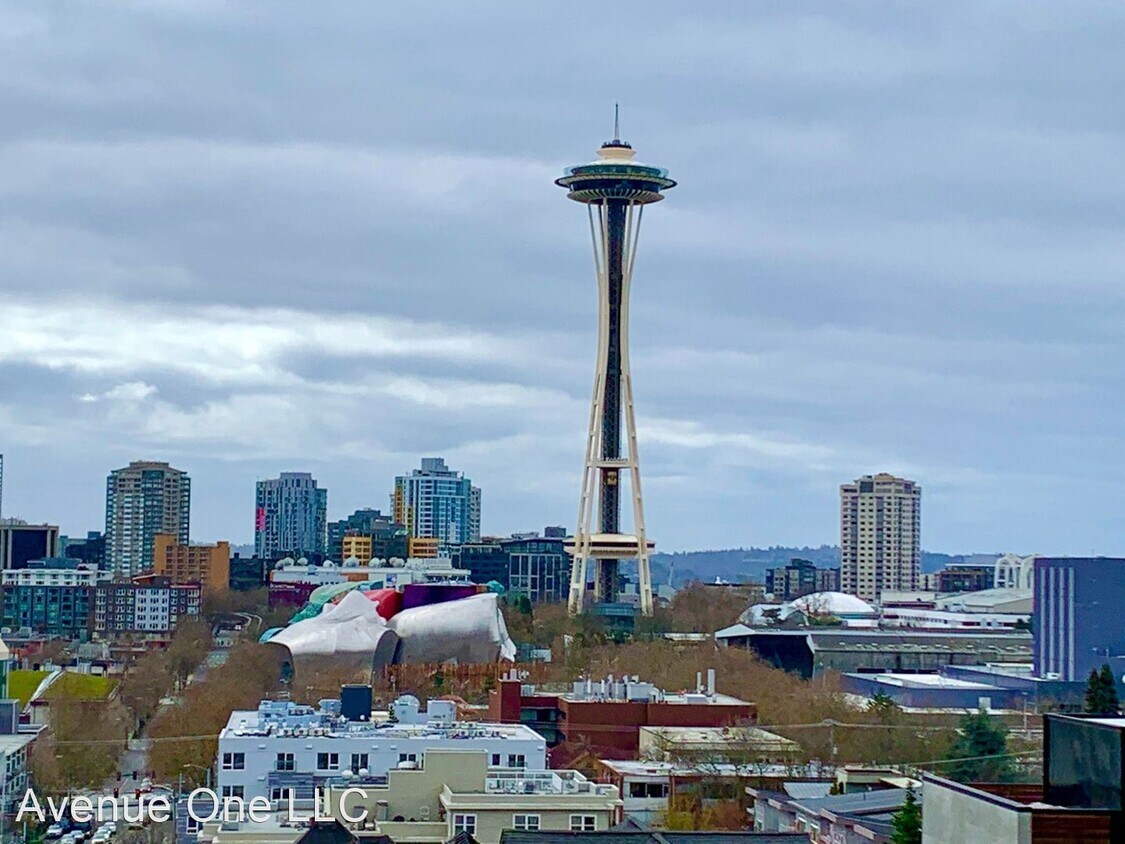 Foto principal - 2 br, 2 bath House - 1011 5th Ave N #302
