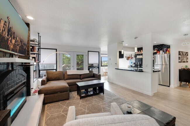 Foto del edificio - 283-287 NW Market St