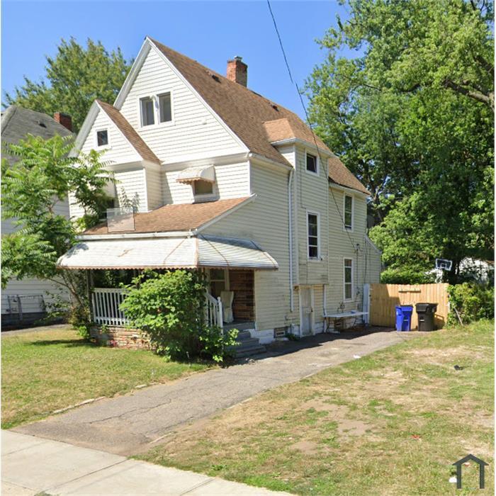 Foto principal - 684 E 127th St