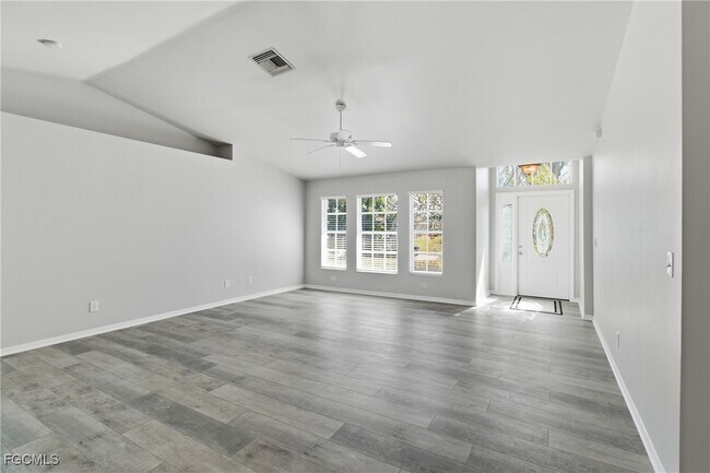 Building Photo - 1153 SW 45th St