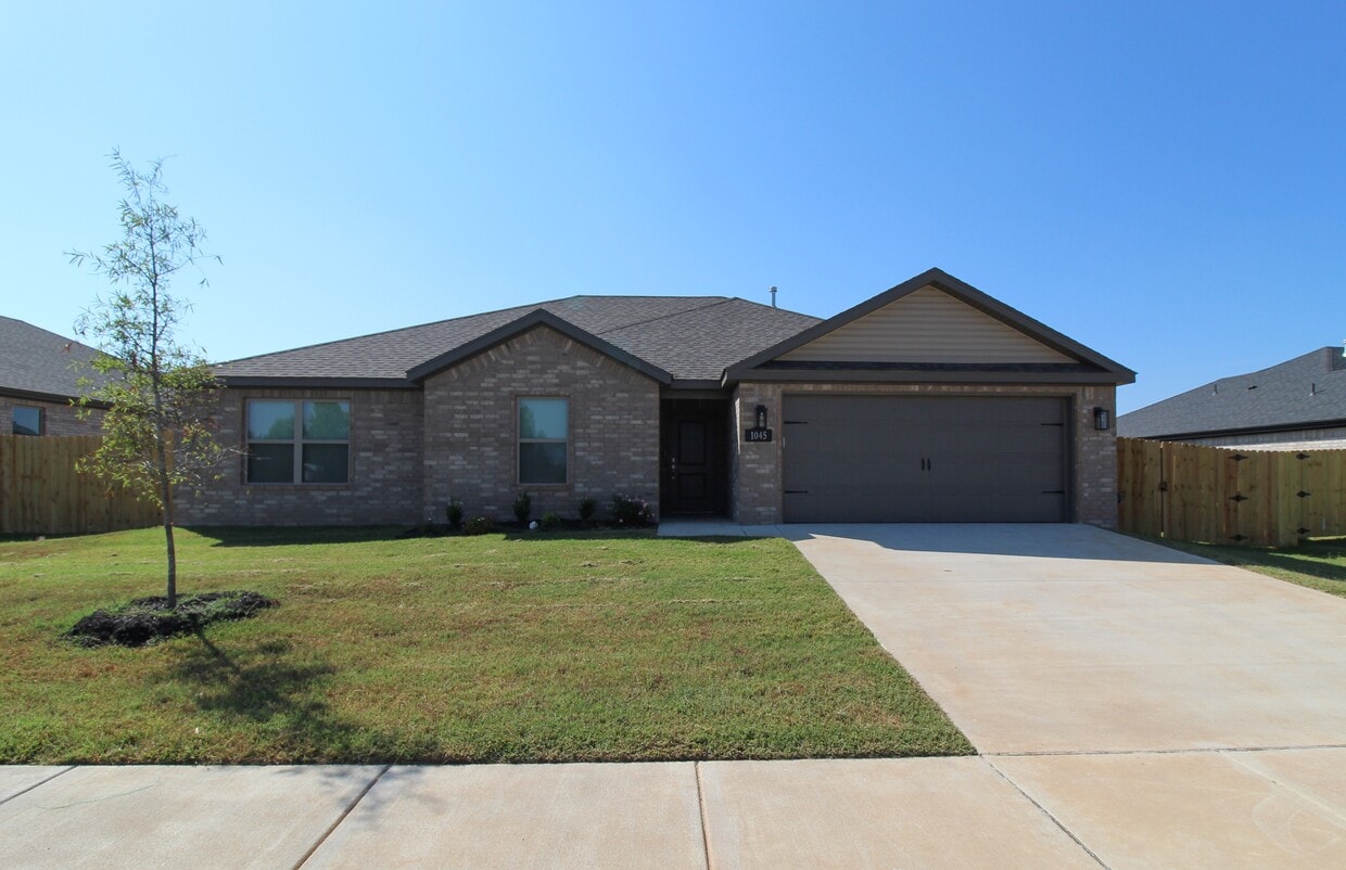 Photo - 1045 Autumn Royal Ave (Lowell, AR)