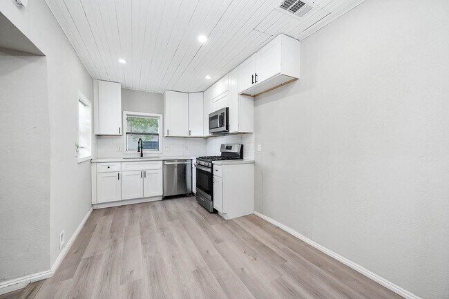 Foto del edificio - 4356 Phlox St