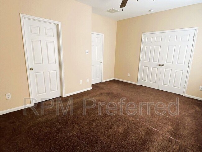 Building Photo - 6019 Haight St