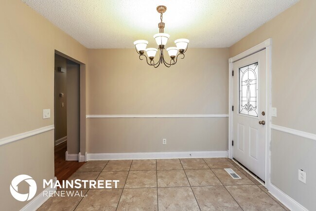 Foto del edificio - 11521 N McGee St