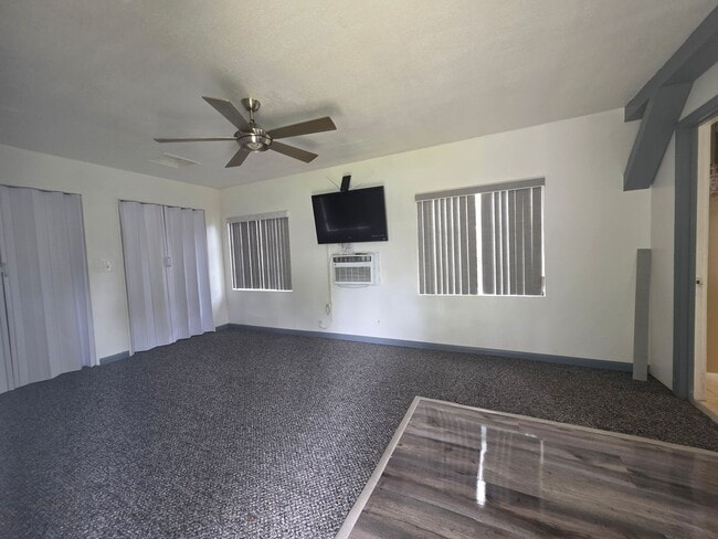 Photo - Studio - Walk to the Halifax River House