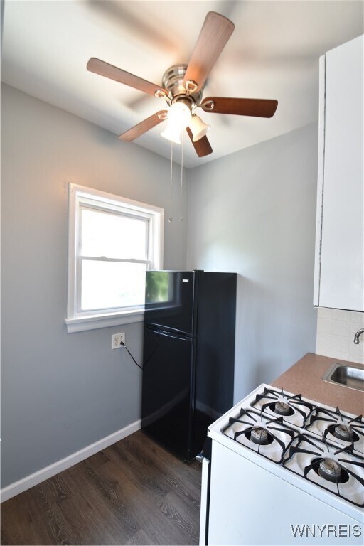 Foto del edificio - 2843 Seneca St