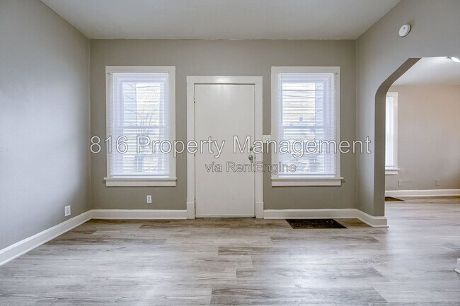 Foto del edificio - 5701 Anderson Ave