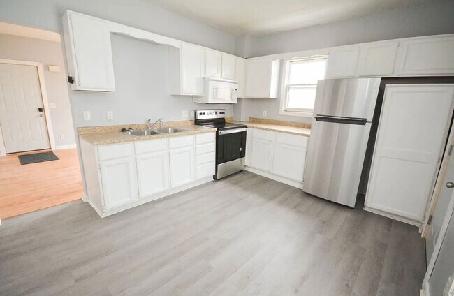 Foto del edificio - 3 Bed 2 Bath Single Family Home
