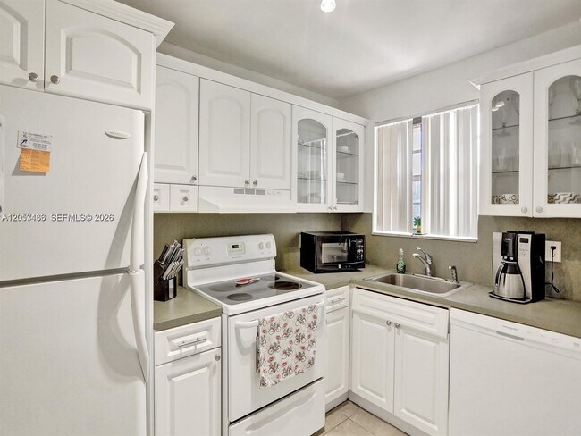 Foto del edificio - 2040 NW 81st Ave