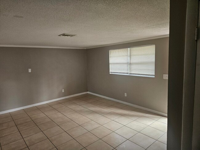 Building Photo - 514 Winham St