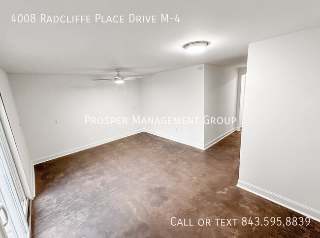 Foto del edificio - 4008 Radcliffe Pl Dr