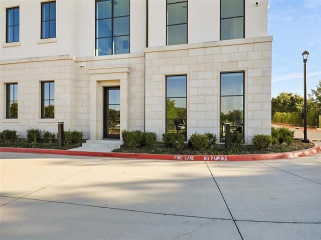 Building Photo - 5270 Town and Country Blvd