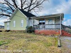 Primary Photo - 3 br, 2 bath House - 306 Community Drive
