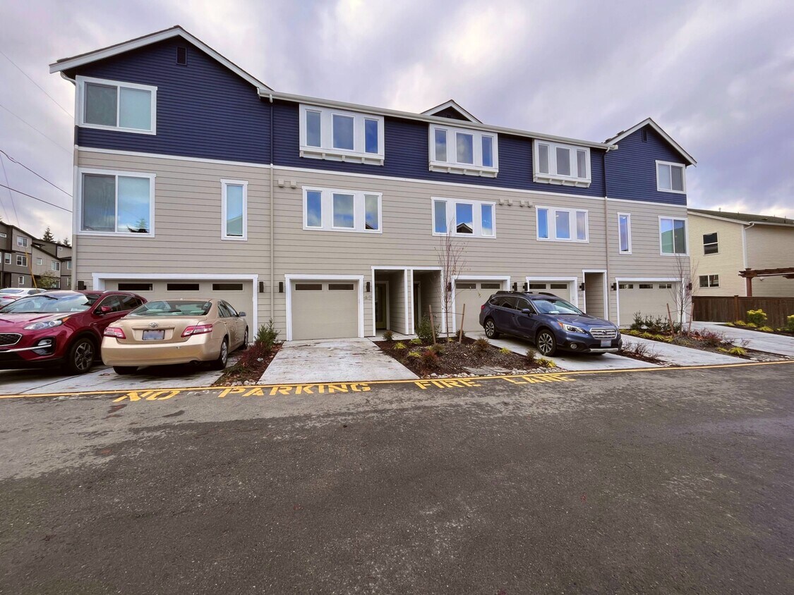 Foto principal - 3201 148th St SW