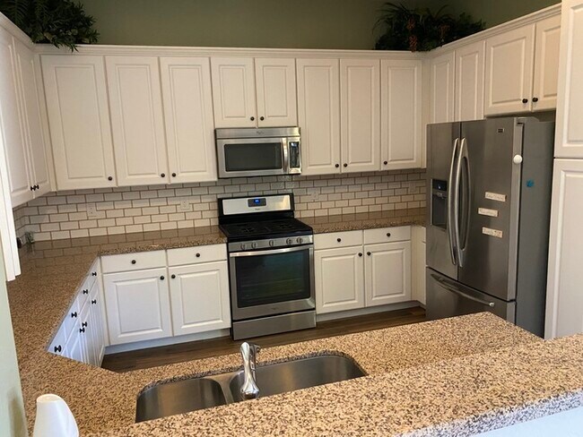 Building Photo - 3 Bed 2.5 Bath in Downtown Verrado
