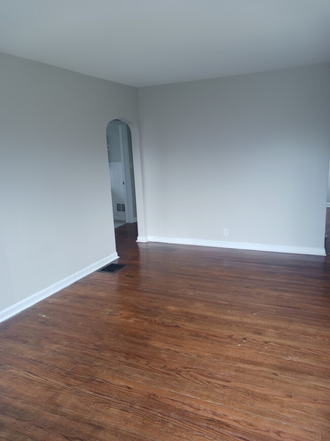 Building Photo - 71 Bon Jan Ln