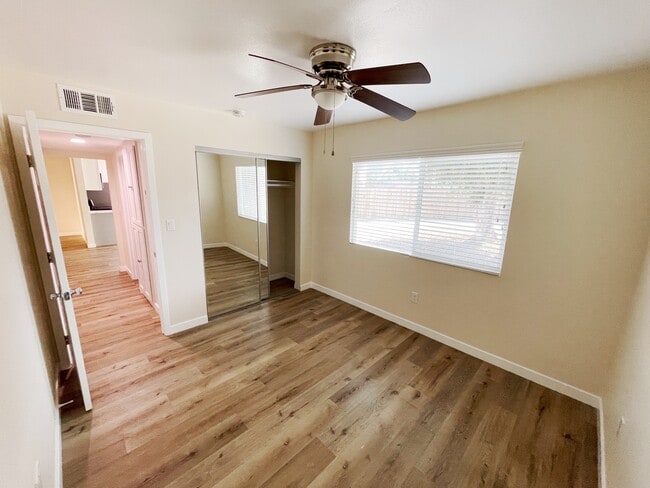 Building Photo - 13391 El Prado Ave