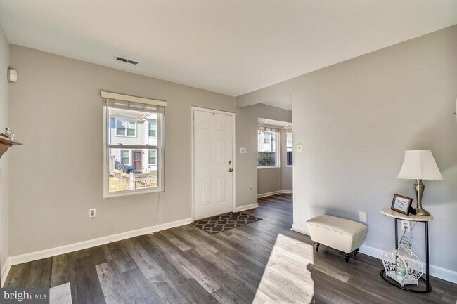 Photo - 14324 S Shore Ct House