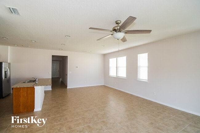 Building Photo - 95509 Hanover Ct