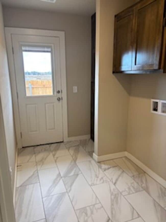 Building Photo - BRAND NEW HOME!  First month free!