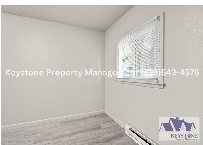 Foto del edificio - 1709 Belmont Ave