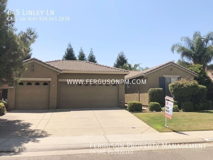 Primary Photo - Single Story Three Bedroom Home in Lincoln...