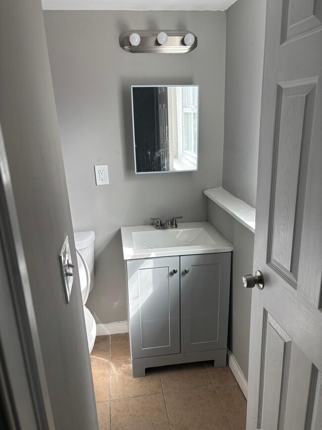 Photo - 1437 Washington Blvd Townhome