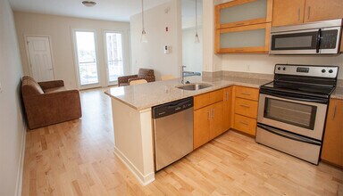 Building Photo - 238 E Water St